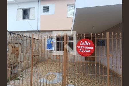 Casa para alugar com 150m², 2 quartos e 2 vagasFachada