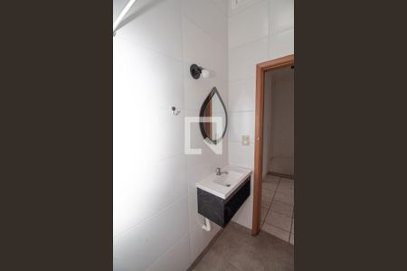 Casa para alugar com 150m², 2 quartos e 2 vagasBanheiro