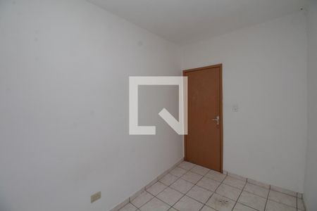 Casa para alugar com 150m², 2 quartos e 2 vagasQuarto