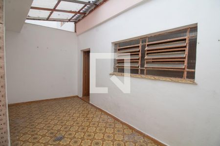 Casa para alugar com 150m², 2 quartos e 2 vagasÁrea de Serviço