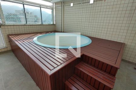 Apartamento para alugar com 137m², 3 quartos e 2 vagasPiscina