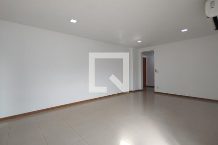 Sala de apartamento para alugar com 3 quartos, 137m² em Jacarepaguá, Rio de Janeiro