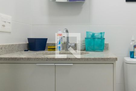 Banheiro de apartamento para alugar com 1 quarto, 42m² em Bela Vista, São Paulo
