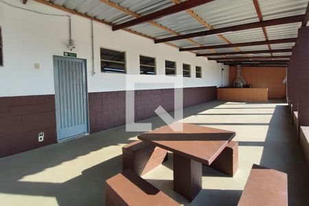 Apartamento para alugar com 55m², 2 quartos e 1 vaga Apartamento para alugar com 55m², 2 quartos e 1 vagaÁrea comum - Churrasqueira