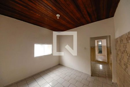 Quarto de casa para alugar com 1 quarto, 60m² em Vila California, São Paulo