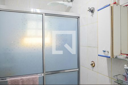 Casa à venda com 213m², 3 quartos e 2 vagasBanheiro da Suíte