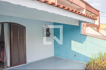 Sacada de casa à venda com 3 quartos, 213m² em Nova Petrópolis, São Bernardo do Campo