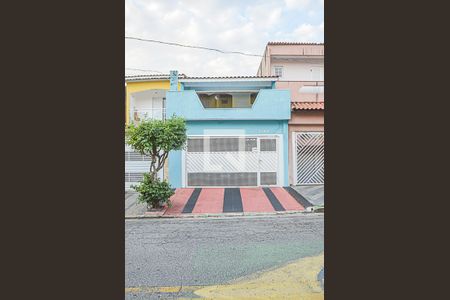 Casa à venda com 213m², 3 quartos e 2 vagasFachada