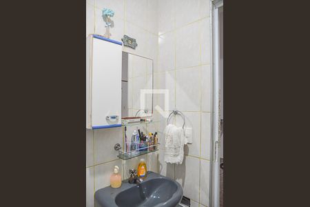 Casa à venda com 213m², 3 quartos e 2 vagasBanheiro da Suíte