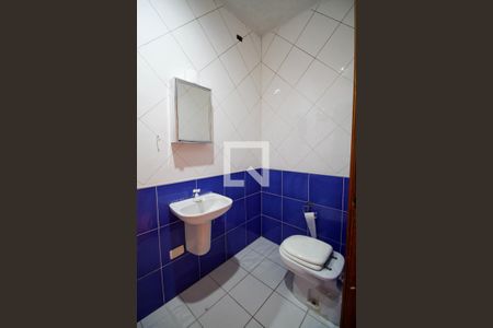 Casa à venda com 220m², 5 quartos e 2 vagasBanheiro Social