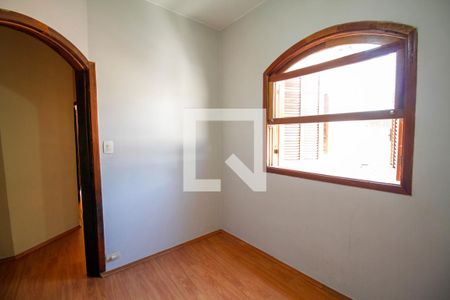 Casa à venda com 220m², 5 quartos e 2 vagasQuarto 1