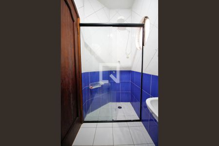 Casa à venda com 220m², 5 quartos e 2 vagasBanheiro Social