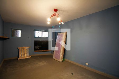 Casa à venda com 220m², 5 quartos e 2 vagasÁrea comum