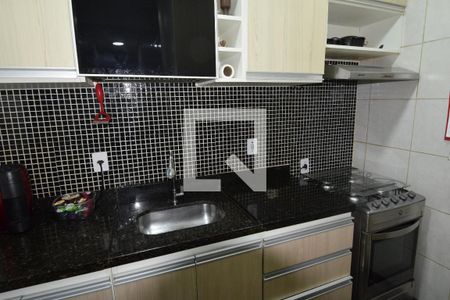 Casa para alugar com 200m², 3 quartos e 2 vagasCozinha