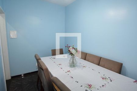 Casa para alugar com 200m², 3 quartos e 2 vagasSaleta