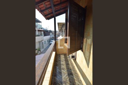 Casa para alugar com 200m², 3 quartos e 2 vagasVaranda