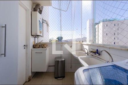 Apartamento à venda com 160m², 4 quartos e 4 vagasÁrea de serviço