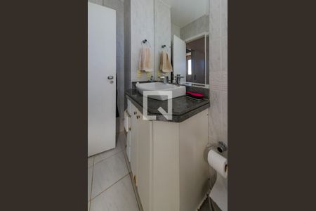 Apartamento à venda com 160m², 4 quartos e 4 vagasBanheiro suíte