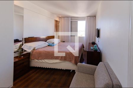 Apartamento à venda com 160m², 4 quartos e 4 vagasSuíte