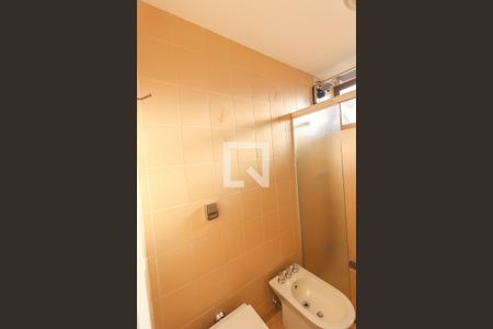 Apartamento à venda com 180m², 3 quartos e 3 vagasBanheiro