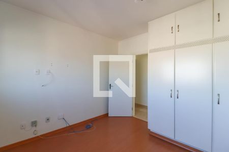 Apartamento à venda com 180m², 3 quartos e 3 vagasQuarto 3