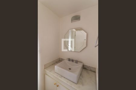 Apartamento à venda com 180m², 3 quartos e 3 vagasBanheiro