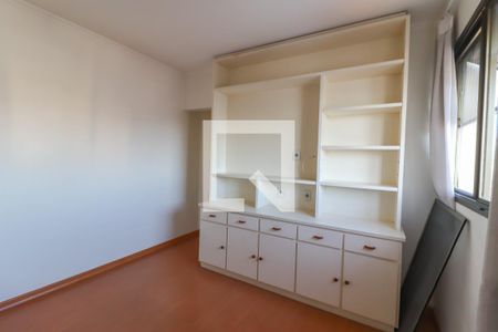 Apartamento à venda com 180m², 3 quartos e 3 vagasSuíte