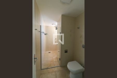 Apartamento à venda com 180m², 3 quartos e 3 vagasSuíte