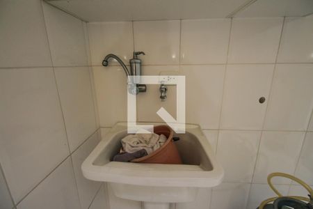 Casa de condomínio à venda com 123m², 3 quartos e 2 vagas Casa de condomínio à venda com 123m², 3 quartos e 2 vagasÁrea de Serviço