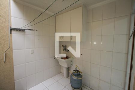 Casa de condomínio à venda com 123m², 3 quartos e 2 vagas Casa de condomínio à venda com 123m², 3 quartos e 2 vagasÁrea de Serviço