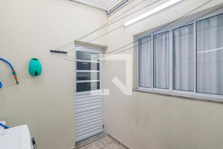 Apartamento à venda com 60m², 2 quartos e 1 vaga Apartamento à venda com 60m², 2 quartos e 1 vagaÁrea de Serviço