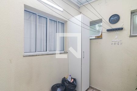 Apartamento à venda com 60m², 2 quartos e 1 vaga Apartamento à venda com 60m², 2 quartos e 1 vagaÁrea de Serviço