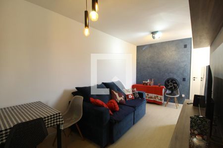 Sala de apartamento para alugar com 2 quartos, 45m² em Taquara, Rio de Janeiro