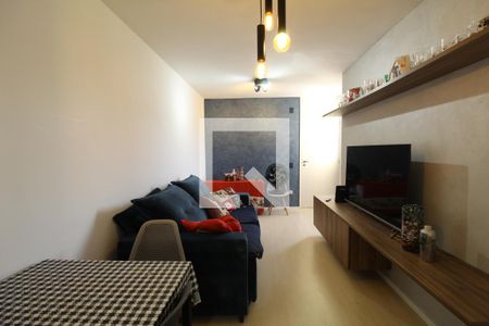 Sala de apartamento para alugar com 2 quartos, 45m² em Taquara, Rio de Janeiro