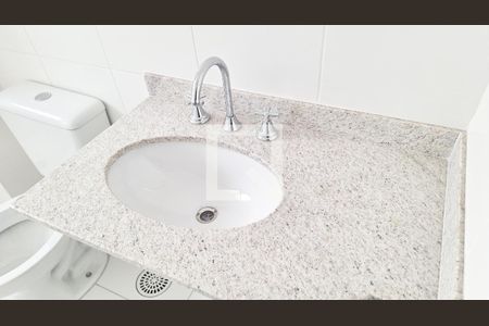 Apartamento à venda com 70m², 3 quartos e 2 vagasBanheiro Social