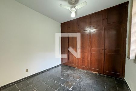 Casa à venda com 360m², 4 quartos e sem vaga Casa à venda com 360m², 4 quartos e sem vagaSuíte