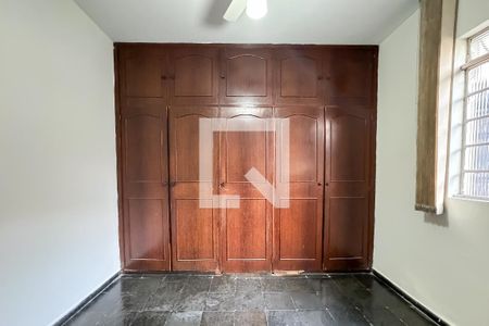 Casa à venda com 360m², 4 quartos e sem vaga Casa à venda com 360m², 4 quartos e sem vagaSuíte