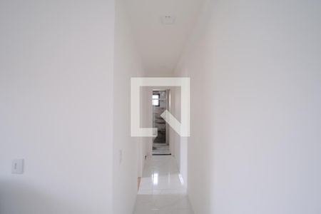 Corredor de apartamento para alugar com 2 quartos, 50m² em Vila Aricanduva, São Paulo