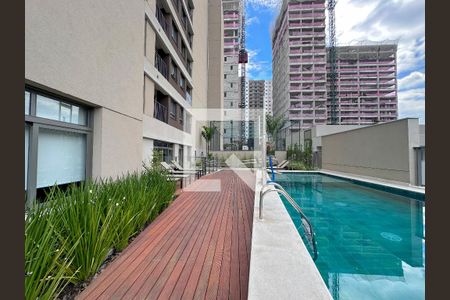 Studio à venda com 24m², 1 quarto e sem vagaPiscina