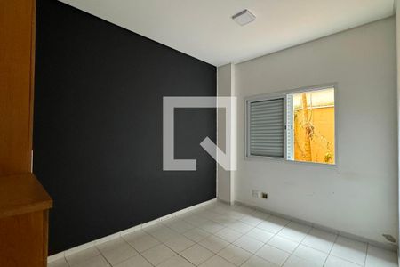 Casa de condomínio para alugar com 1100m², 3 quartos e 8 vagasQuarto de Serviço