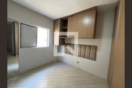 Quarto 1 de apartamento para alugar com 2 quartos, 53m² em Jardim Oriental, São Paulo