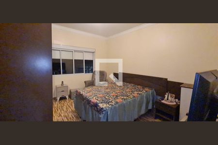 Casa à venda com 250m², 4 quartos e 2 vagasQuarto 2