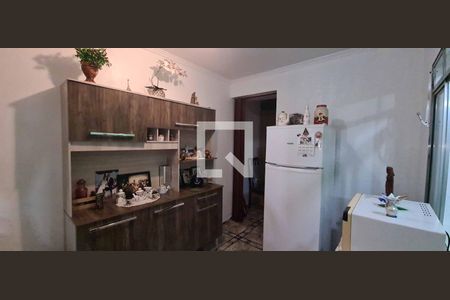 Casa à venda com 250m², 4 quartos e 2 vagasEdícula - Cozinha