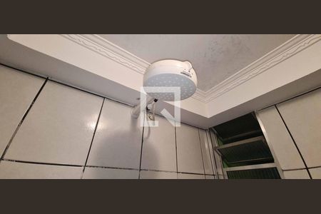 Casa à venda com 250m², 4 quartos e 2 vagasEdícula - Banheiro da Suíte