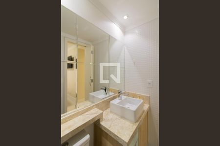 Apartamento para alugar com 62m², 2 quartos e 1 vaga Apartamento para alugar com 62m², 2 quartos e 1 vagaBanheiro da Suíte