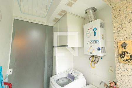 Apartamento à venda com 65m², 2 quartos e 1 vagaÁrea de Serviço