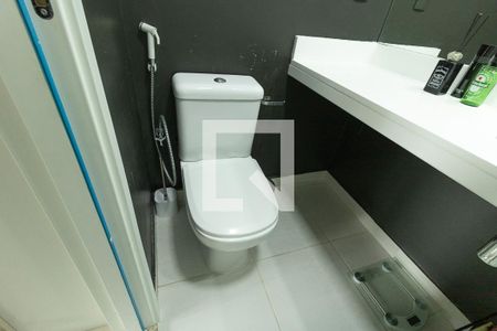 Apartamento à venda com 65m², 2 quartos e 1 vagaBanheiro da Suíte