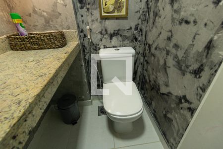 Apartamento à venda com 65m², 2 quartos e 1 vagaBanheiro Social