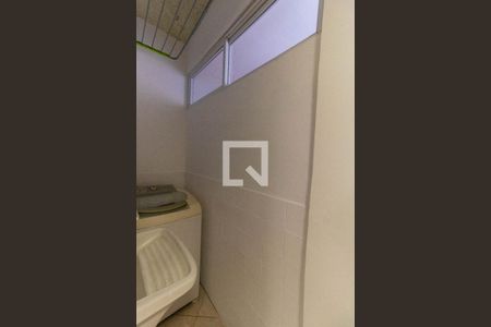Apartamento à venda com 80m², 3 quartos e 1 vaga Apartamento à venda com 80m², 3 quartos e 1 vagaÁrea de Serviço