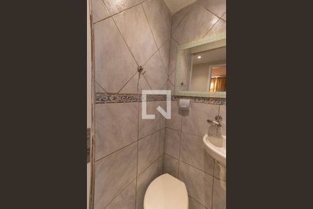Apartamento à venda com 80m², 3 quartos e 1 vaga Apartamento à venda com 80m², 3 quartos e 1 vagaBanheiro 2